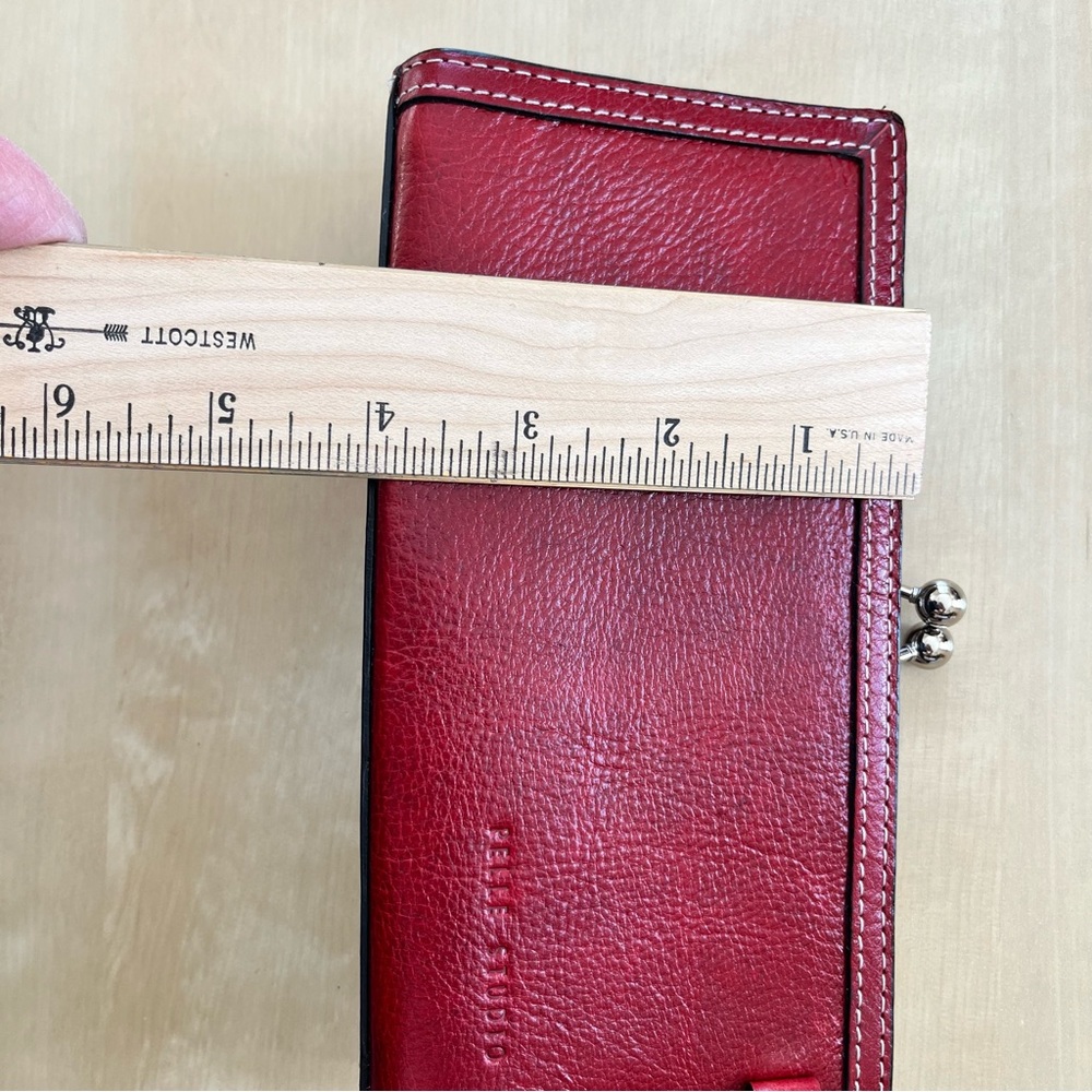 Wilsons Leather Red Leather Kiss-Lock Wristlet Clutch - Picture 4 of 7